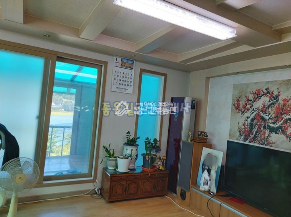 경북 상주시 화동면 보미리 화동면 보미리 도로변 전원주택(부지436평, 연26평) 매매 매물번호 10649 사진 7