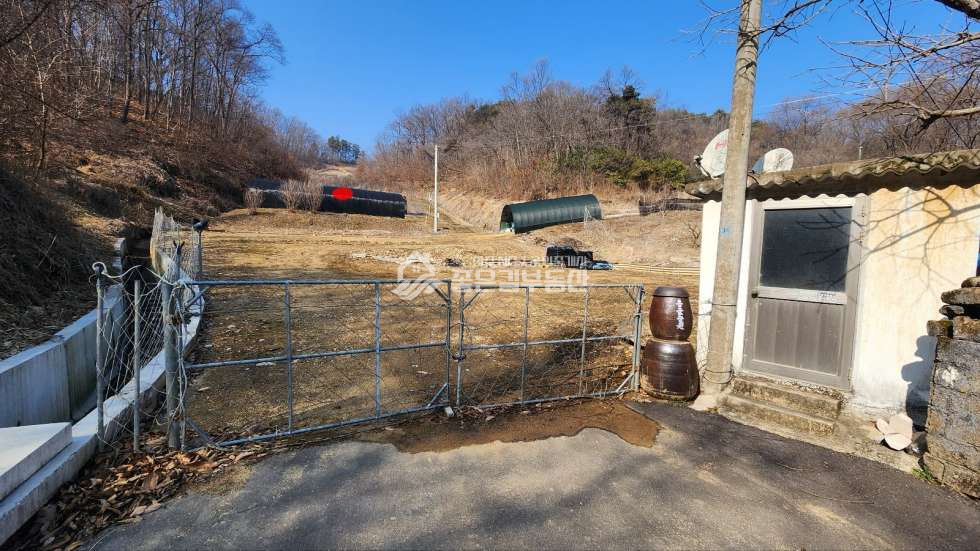 경북 상주시 함창읍 신덕리 함창읍 신덕리 보전관리지역(전689평) 매매 매물번호 11556 사진 2
