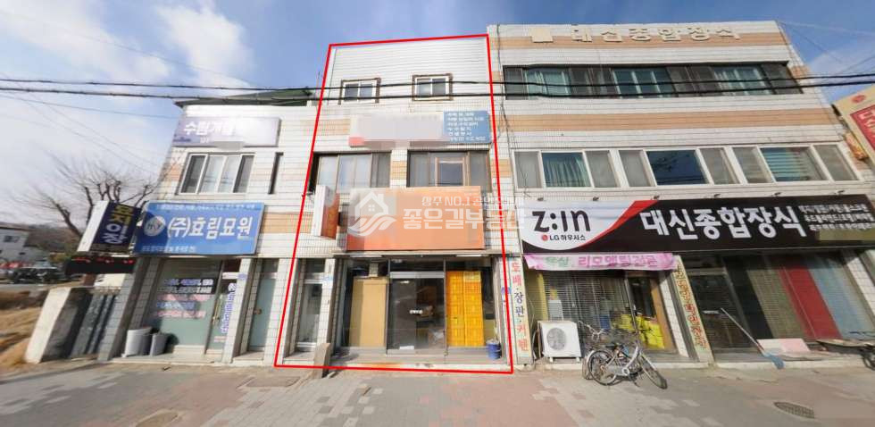 경북 상주시 성하동 시내중심가 도로변 3층상가주택(대22평,연49평) 매매 매물번호 11300 사진 1