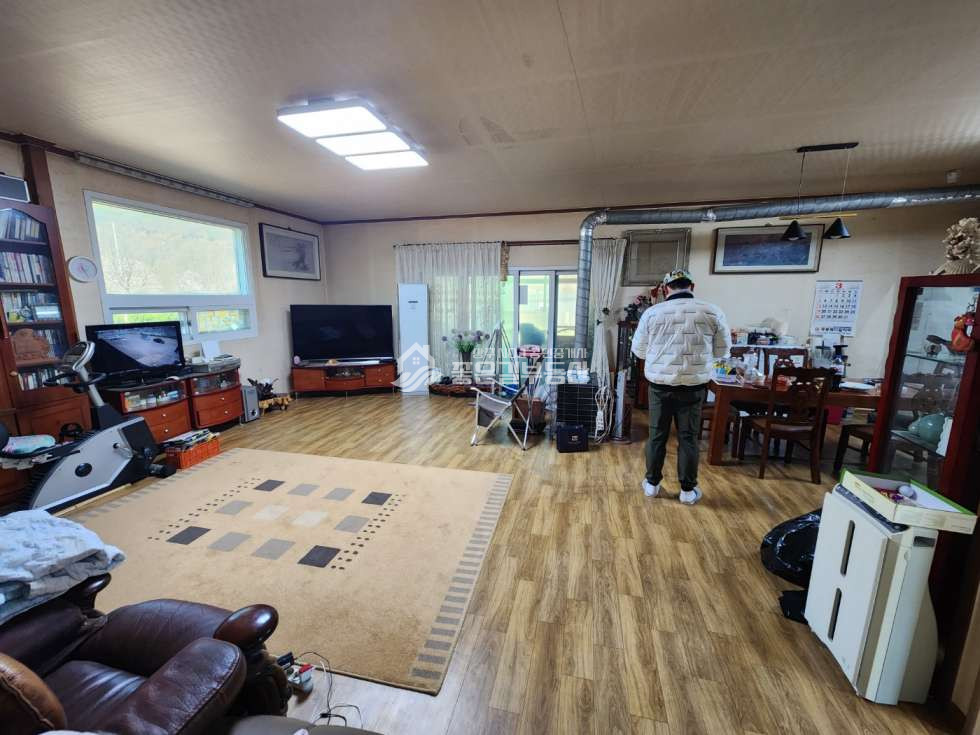 경북 상주시 낙양동 주1동 <임대> 낙양동 대로변 창고&주택(부지 1,225평, 건 163평) 월세 매물번호 10905 사진 9