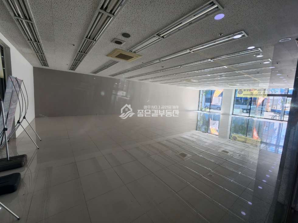 경북 상주시 서성동 시내 최중심가 대형빌딩 각 층별 임대 월세 매물번호 11156 사진 3
